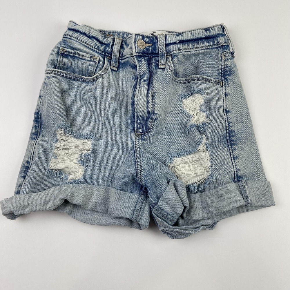 Hollister Curvy Ultra High-Rise Mom Shorts Juniors 1/0 (23x3) Distressed Denim
